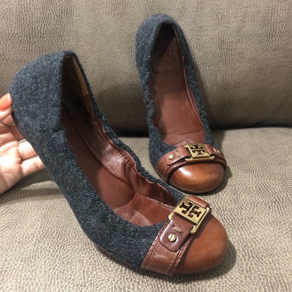 Tory Burch Slip Ons - Picture 1 of 4